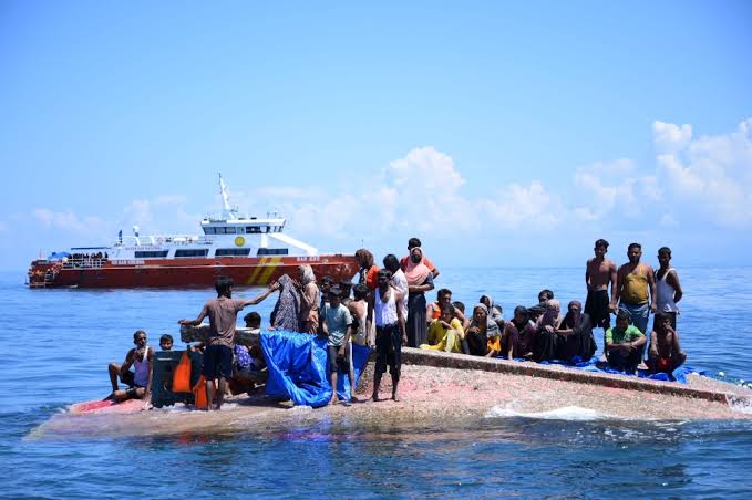 Over 500 Rohingya Feared Dead as Two Boats Capsize Off Myanmar Coast; UN Agencies Express Deep Concern
