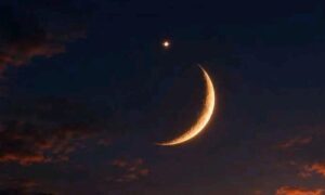 Moon and Venus Dazzle Evening Sky Over Manipur in Rare Conjunction on Monday